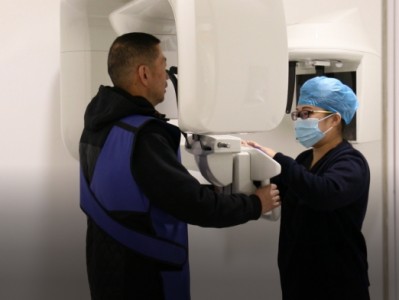 青海到北京,维乐口腔1600公里的种牙之旅